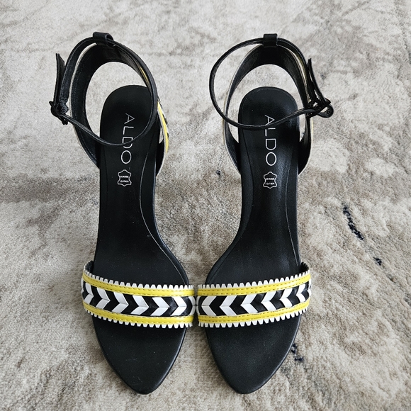 Aldo ankle strap heels US 8 - Picture 2 of 5